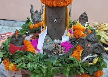 सावन मास के महत्व और आज की राशिफल पर प्रकाश डाल रहें हैं ज्योतिषाचार्य डॉ उमाशंकर मिश्रा