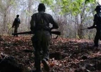 बेखौफ नक्सलियों ने सुरक्षा बलों के कैम्प में ग्रेनेड से किया हमला