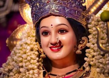 खूब पैसा कमाना है तो इस नवरात्रि में कर लें यह नौ उपाय