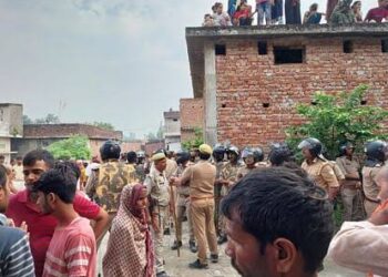 बहराइच में लगातार जारी है भारी हिंसा,इंटरनेट सेवा हुई बंद, 30 उपद्रवी गिरफ्तार