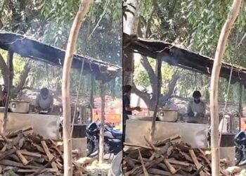 दिनदहाड़े तंदूर में थूंककर रोटी बना रहा था हाफिज , डर्टी विडियो वायरल