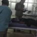 अटरिया में पिकअप में अवैध लकड़ी लोडिंग के दौरान युवक की मौत