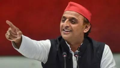 समाजवादी पार्टी के प्रमुख अखिलेश यादव