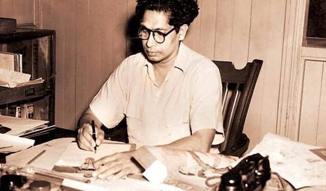 प्रसिद्ध कवि और लेखक हरिवंश राय बच्चन