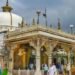 दरगाह में मंदिर ढूंढना किसी के हित में नहीं: नसीरुद्दीन