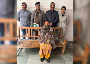 शराब पिलाकर किया बेहोश, फिर बक्से में बंद कर ले ली जान