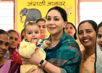 डिप्टी सीएम दीया कुमारी ने किया आंगनबाड़ी का औचक निरीक्षण