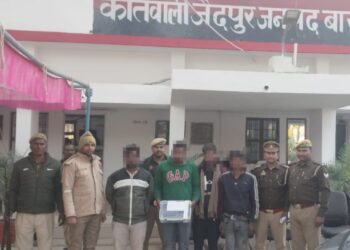 जैदपुर में महिला से लूट का मामला, चार   लुटेरे गिरफ्तार