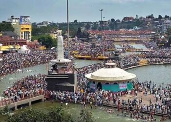 महाकुंभ में श्रद्धालुओं को मिलेगा विशेष प्रसाद, पौधारोपण की भी पहल