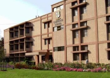 दिल्ली के छह स्कूलों को मिली बम से उड़ाने की धमकी