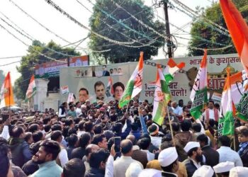 विधानसभा का घेराव करने जा रहे कांग्रेसियों को पुलिस ने रोका