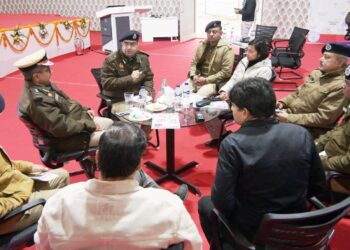 महाकुंभ में श्रद्धालुओं के लिए पुलिस ने शुरू किए 12 प्रकार के विशेष सुरक्षा अभियान