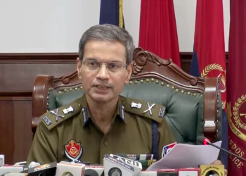 आतंकी मॉड्यूल का भंडाफोड़, ग्रेनेड और पिस्तौल के साथ दो गिरफ्तार