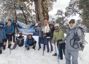 ब्रह्मताल शीतकालीन ट्रैकिंग अभियान 2024 में शामिल हुआ आधुनिक रेल डिब्बा कारखाना का दल