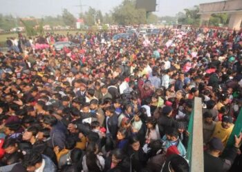 नववर्ष पर राजधानी वासियों ने जमकर उठाया पार्कों का लुत्फ