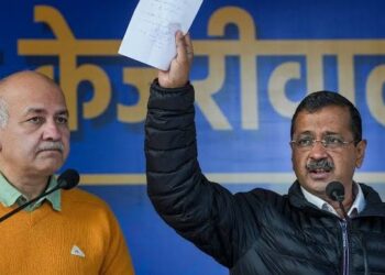 केजरीवाल, सिसोदिया समेत इन दिग्गजों का आज होगा नामांकन, जाने क्यों चुना बुधवार