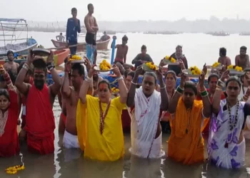 संगम की रेती पर तीन अखाड़ों ने घोषित किए 23 महामंडलेश्वर, दो महिलाएं भी शामिल