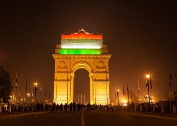 भारतीय एवं विश्व इतिहास में 15 फरवरी की महत्त्वपूर्ण घटनाएं