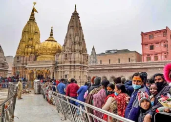 45 दिनों में तीन करोड़ श्रद्धालुओं ने किए बाबा विश्वनाथ के दर्शन, बना नया रिकॉर्ड