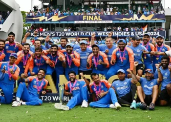ऑस्ट्रेलिया के खिलाफ चौदह बरस की नाकामियों का हिसाब चुकता करने उतरेगी टीम इंडिया 