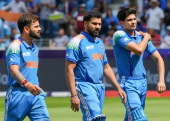 आईसीसी टूर्नामेंट के फाइनल में रोहित-विराट का रिकॉर्ड खराब, डरा सकते हैं ये आंकड़े