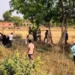 ट्रेन के सामने दो बेटों संग कूदी महिला की कटकर मौत, चारों ओर फैल गए मांस के लोथड़े