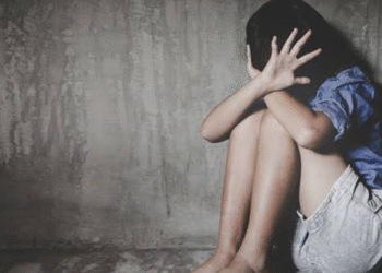 शादी का झांसा देकर नर्स से दुष्कर्म, लाखों की ठगी कर हुआ फरार