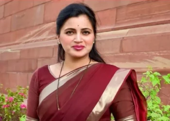 बीजेपी नेता नवनीत राणा को पाकिस्तान से मिली जान से मारने की धमकी, पुलिस ने शुरू की जांच