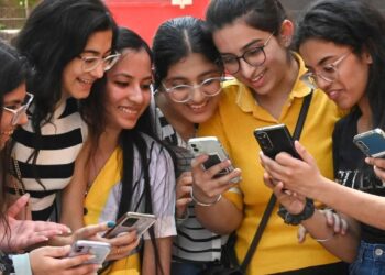 सीबीएसई 12वीं बोर्ड परीक्षा 2025 का परिणाम घोषित, 88.39 प्रतिशत छात्र सफल