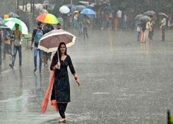 यूपी में उमस भरी गर्मी के बीच राहत के आसार, 17 जून तक बारिश और आंधी का अलर्ट