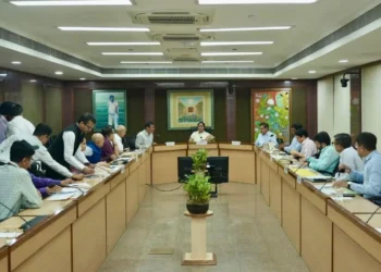 दिल्ली में बुलडोजर एक्‍शन पर सीएम रेखा गुप्ता की चढ़ी त्योरियां, आप ने उठाया था मुद्दा