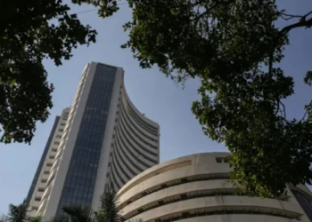 अमेरिका से ट्रेड डील को लेकर उम्मीद के बीच एक बार फिर गुलजार हुआ बाजार