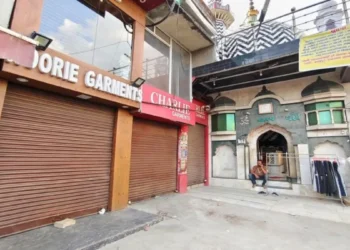 बरेली : नावेल्टी की सील की गई 74 दुकानों में से 22 दुकानदार पहुंचे हाईकोर्ट