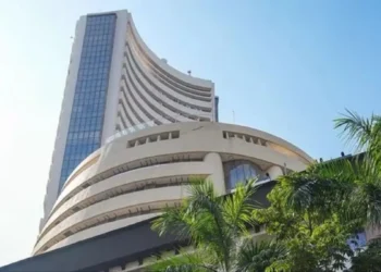 शुरुआती कारोबार में बढ़त, सेंसेक्स और निफ्टी उछले, इन स्टॉक्स को हुआ लाभ