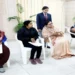 जनता दर्शन में सीएम योगी ने सुनी जनसमस्याएँ, अधिकारियों को त्वरित कार्रवाई के निर्देश