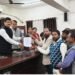 एसआईआर ड्यूटी में लेखपाल की मौत पर संगठन उबाल पर, प्रदर्शन कर सौंपा गया ज्ञापन