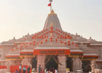 अयोध्या: पीएम मोदी शिखर पर लहराएंगे भगवा ध्वज, 32 मिनट में पूरे होंगे सभी विधि-विधान