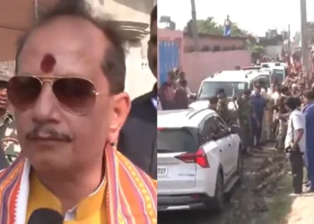 बिहार में डिप्टी सीएम के काफिले पर गोबर और चप्पलों से हमला