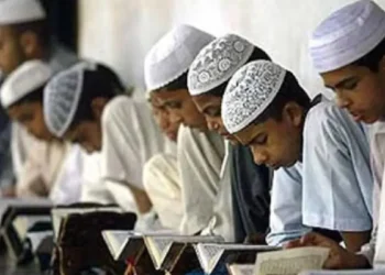 मदरसा फर्जी नियुक्ति कांड: पुलिस दे रही आरोपियों की तलाश में दबिश
