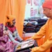 शीतलहर में कोई भी खुले में न सोए: सीएम योगी