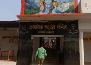 पौराणिक अवसनेश्वर महादेव मंदिर में चोरी, 25 लाख के आभूषण और नगदी ले उड़े चोर
