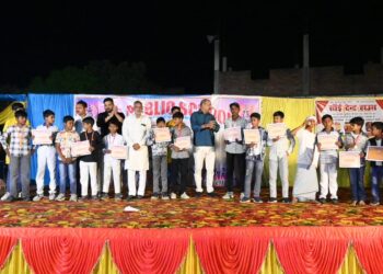 समारोहपूर्वक मनाया गया वार्षिकोत्सव शानदार प्रस्तुतियों से छात्रों ने मोहा मन