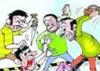 बाराबंकी में बवाल: होली खेलने को लेकर मारपीट, 11 लोग घायल