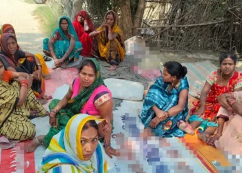 अमेठी में दर्दनाक सड़क हादसा: तेज रफ्तार ट्रक की टक्कर से तीन दोस्तों की मौत