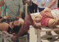 कलयुगी पिता ने लाइसेंसी बंदूक से बेटे-बहू को भूना; 40 मिनट तक दरवाजे पर तड़पते रहे मासूम, बेटे की मौत