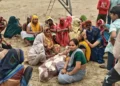लखनऊ: मोहनलालगंज में बिजली के हाईटेंशन खंभे से लटका मिला 20 वर्षीय युवक का शव