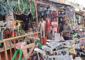 भागदौड़ भरी जिंदगी में सेहत की परवाह ने साइकिल से बढ़ाई दोस्ती: अमेठी में बढ़ी डिमांड, दुकानदारों के खिले चेहरे